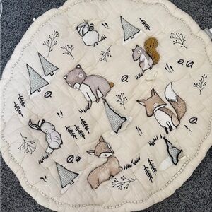 Crate & Barrel Kids - Woodland Animals Baby Play Mat